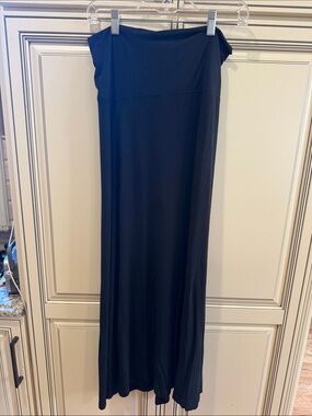 Dreamsacks Women's Black Maxi Skirt - Sleek Everyday Style
